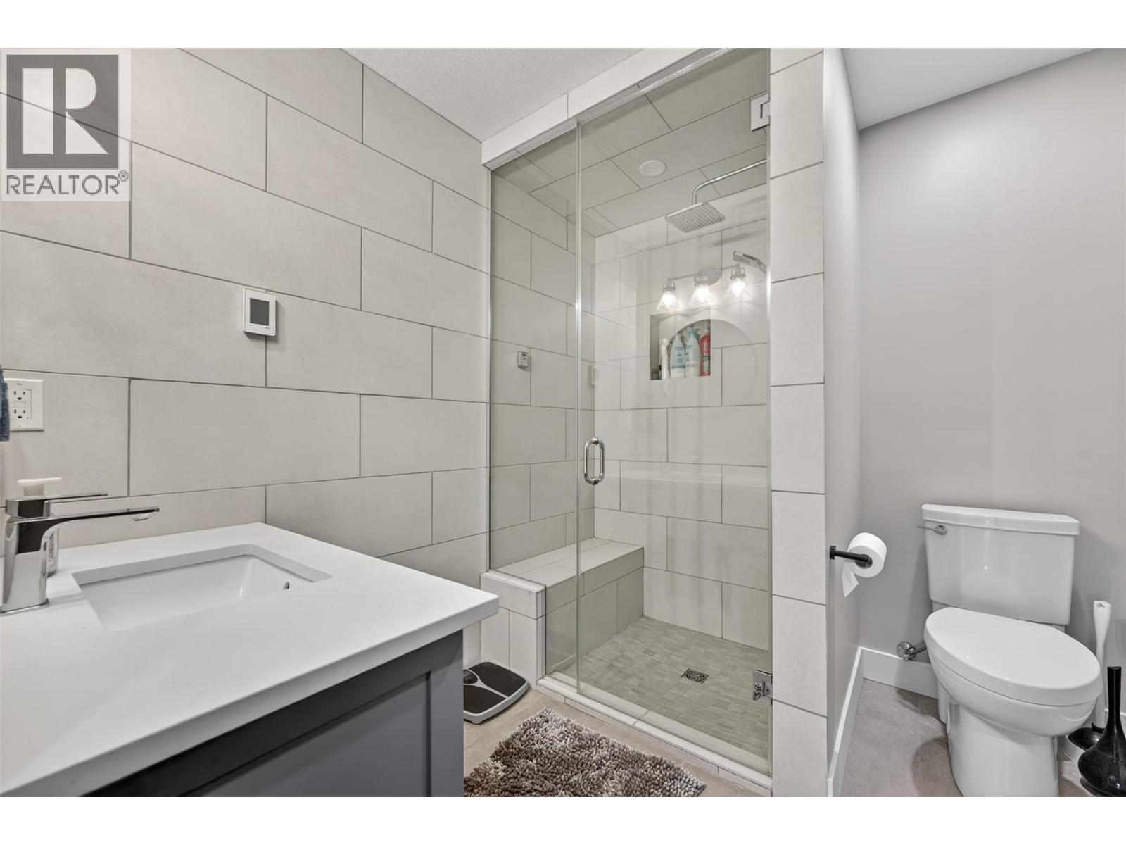 #7 4939 Hot Springs Road - 43