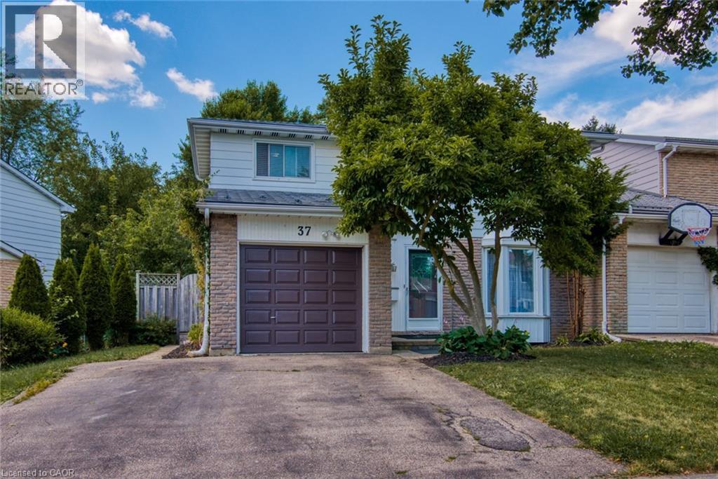 37 GLEN AVON Crescent, Kitchener, Ontario, N2N1C2 — Photo 2