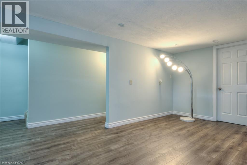 37 GLEN AVON Crescent, Kitchener, Ontario, N2N1C2 — Photo 40
