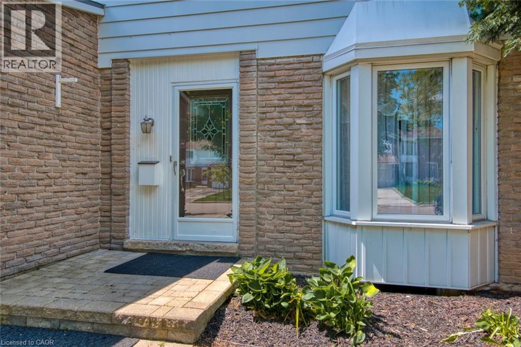 37 GLEN AVON Crescent, Kitchener, Ontario, N2N1C2 — Photo 6