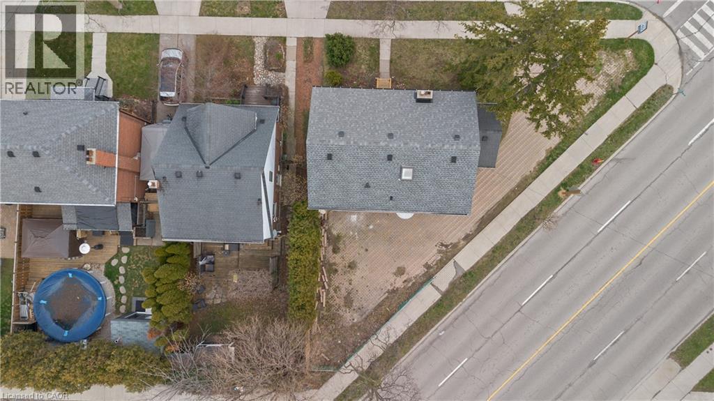 134 LONDON Street S, Hamilton, Ontario, L8K2G5 — Photo 3