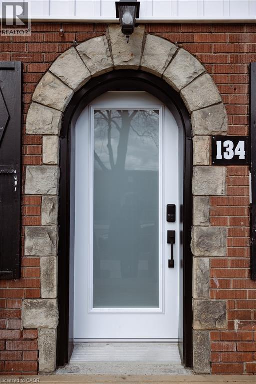 134 LONDON Street S, Hamilton, Ontario, L8K2G5 — Photo 4