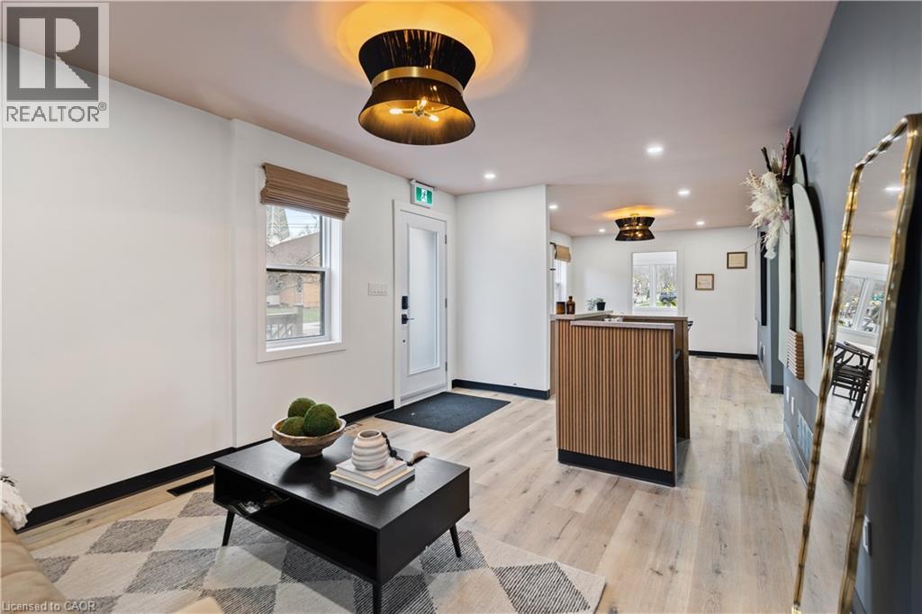 134 LONDON Street S, Hamilton, Ontario, L8K2G5 — Photo 8