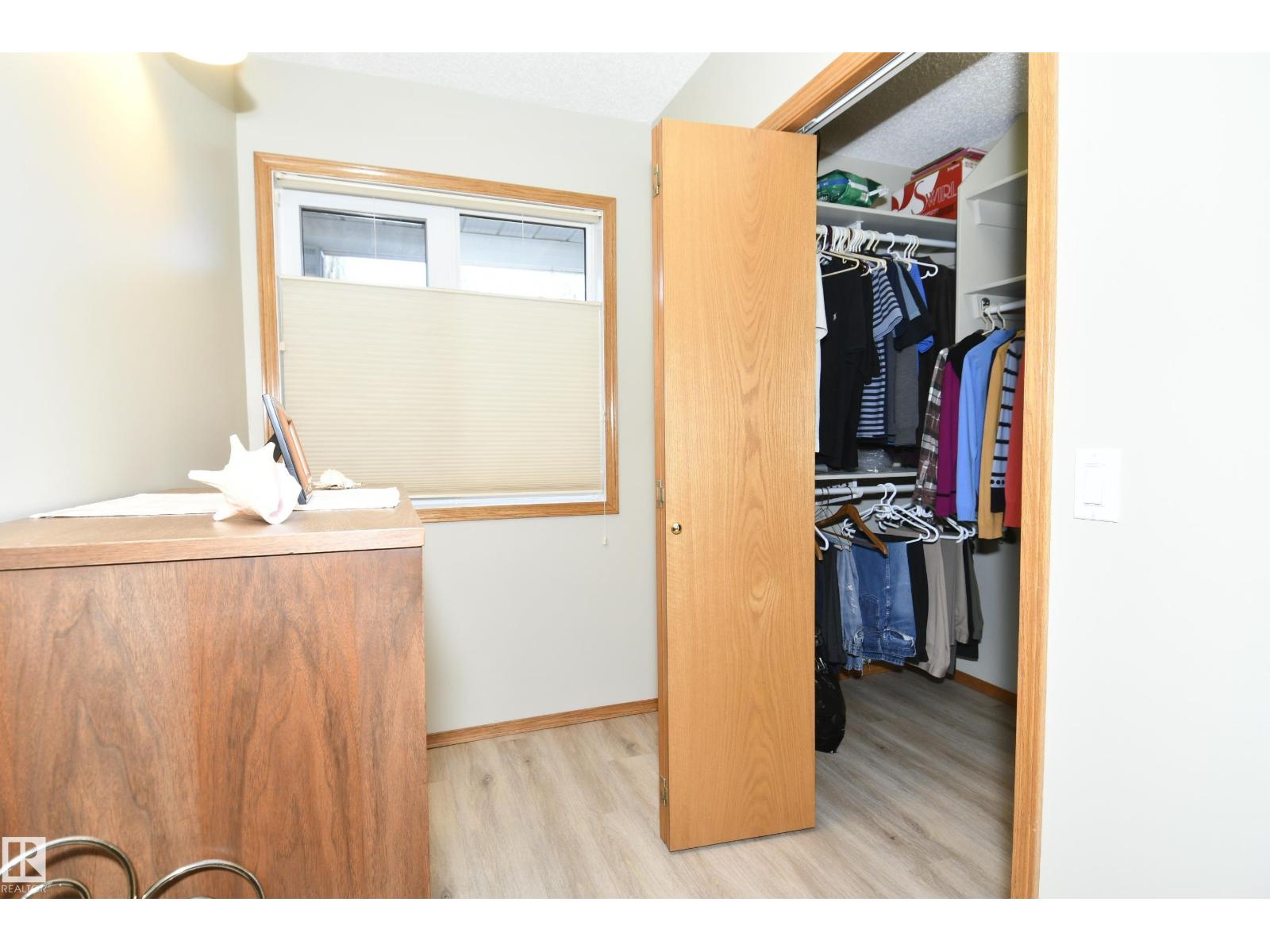 103 LAKESIDE PL, Leduc