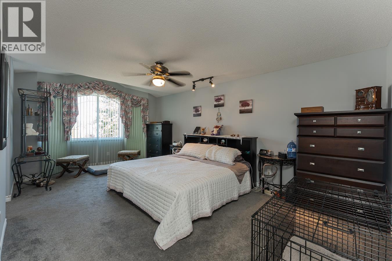 3022 CHRISTOPHER CRESCENT - 25