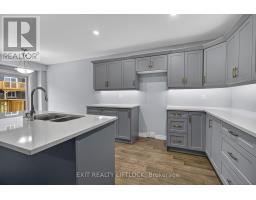 220 O'neil Street, Peterborough, ON K9K0H5 Photo 12