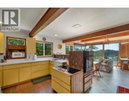 1395 Manzanita Rd, Cortes Island, BC V0P1K0 Photo 11