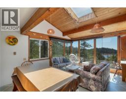 1395 Manzanita Rd, Cortes Island, BC V0P1K0 Photo 12