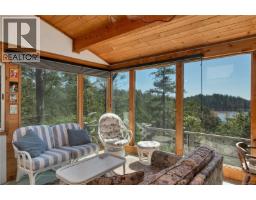 1395 Manzanita Rd, Cortes Island, BC V0P1K0 Photo 16