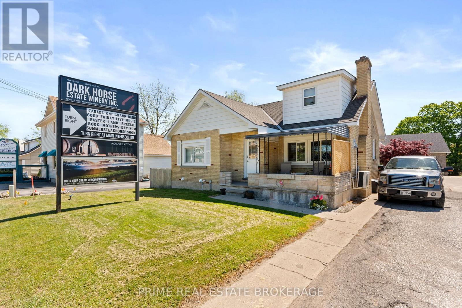 34 ONTARIO STREET S - 1