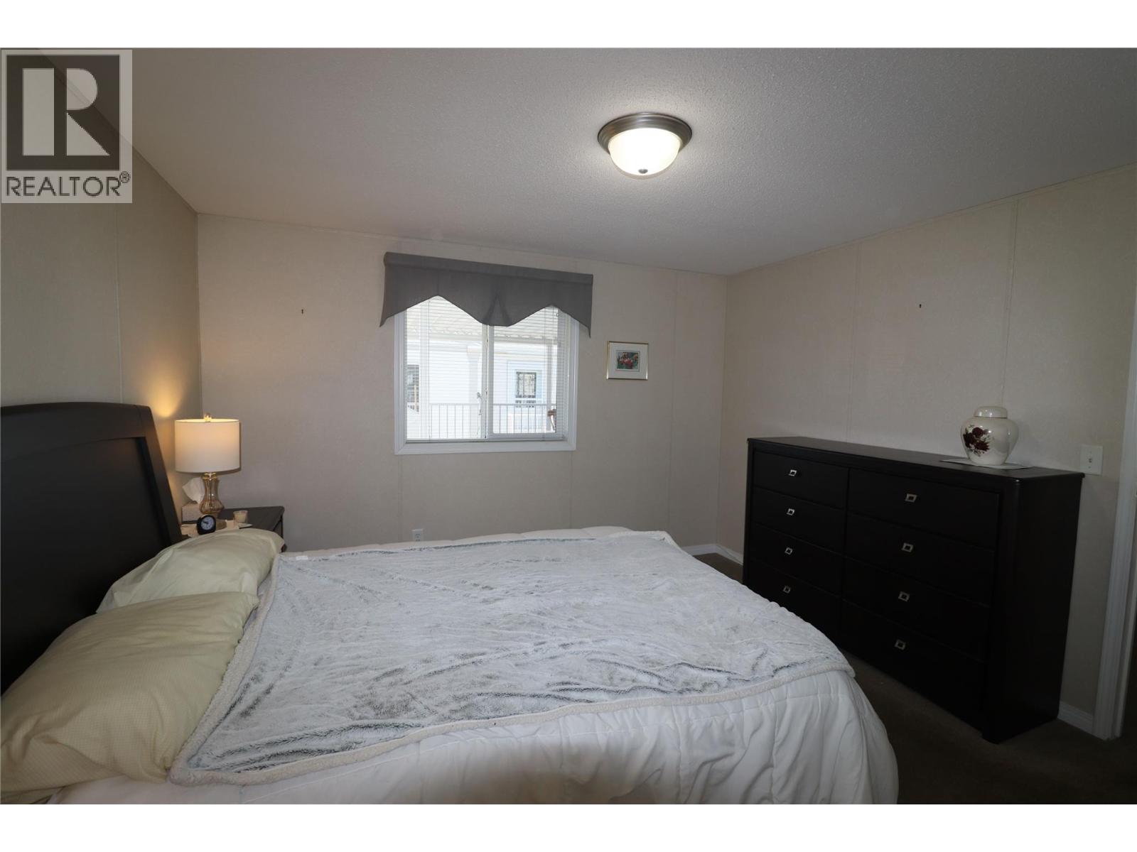 7225 BOUNDARY Drive Unit# 32, Grand Forks