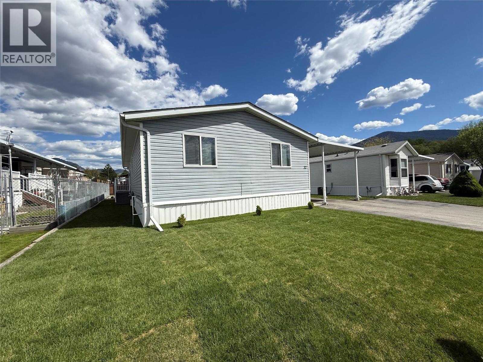 7225 BOUNDARY Drive Unit# 32, Grand Forks