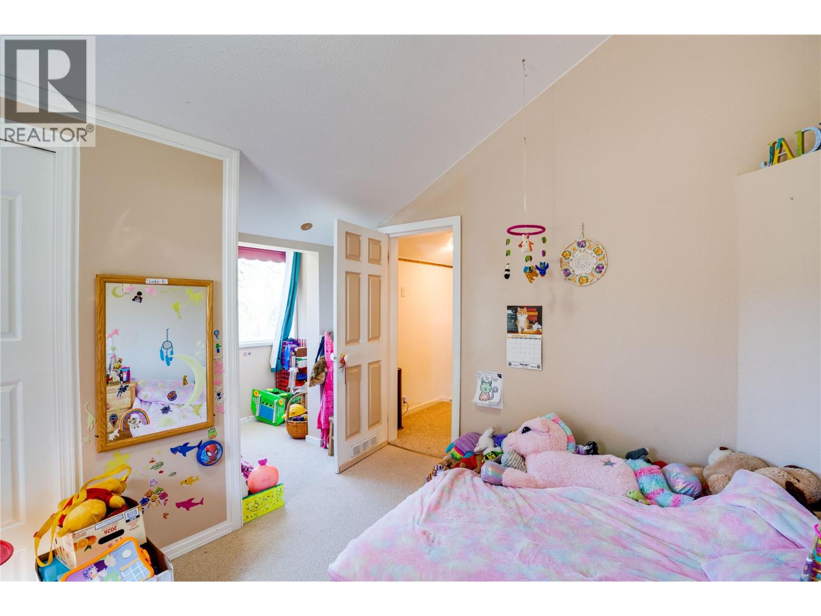 561 Grand Oro Road, Kaleden