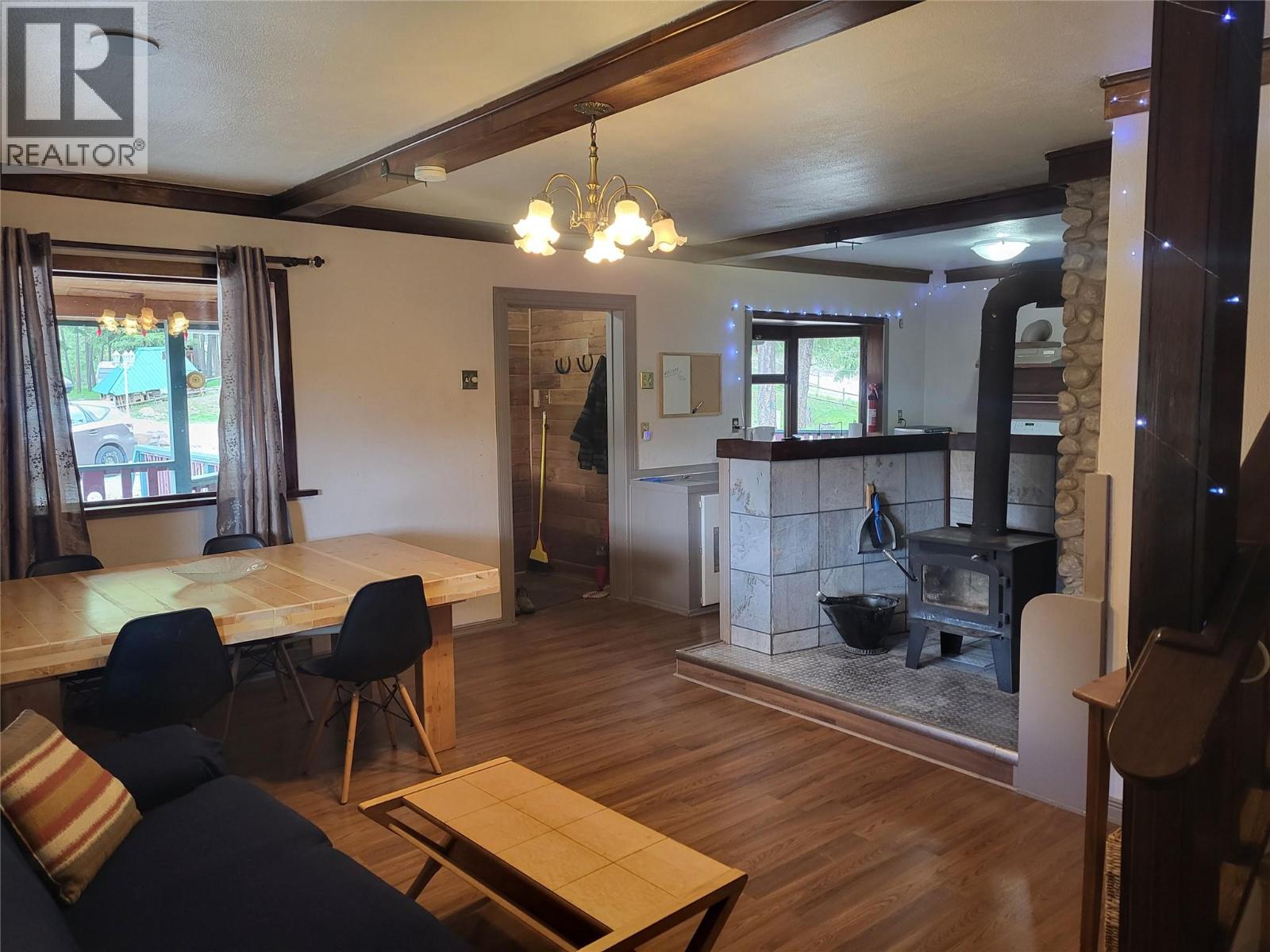 561 Grand Oro Road, Kaleden