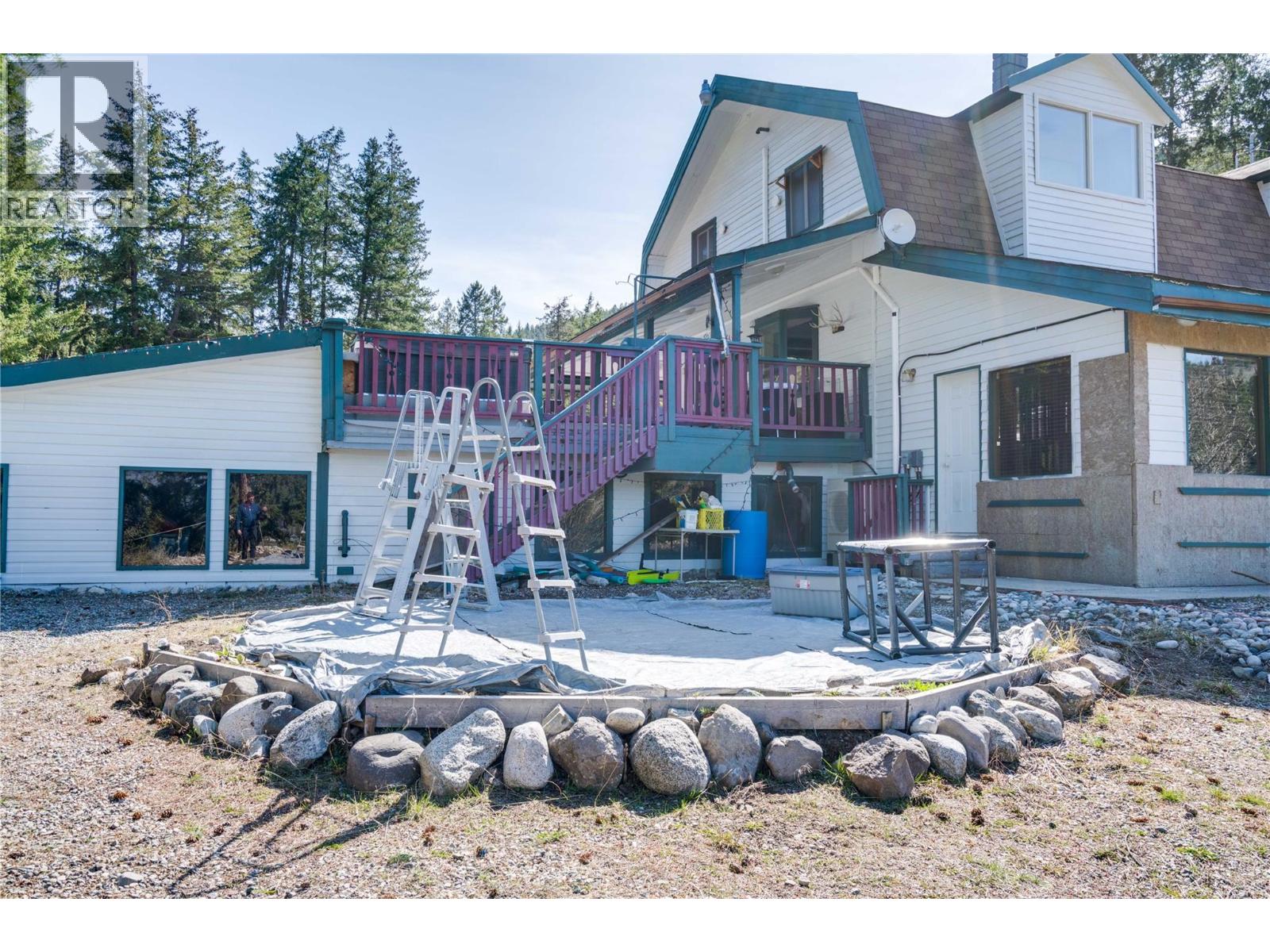 561 Grand Oro Road, Kaleden
