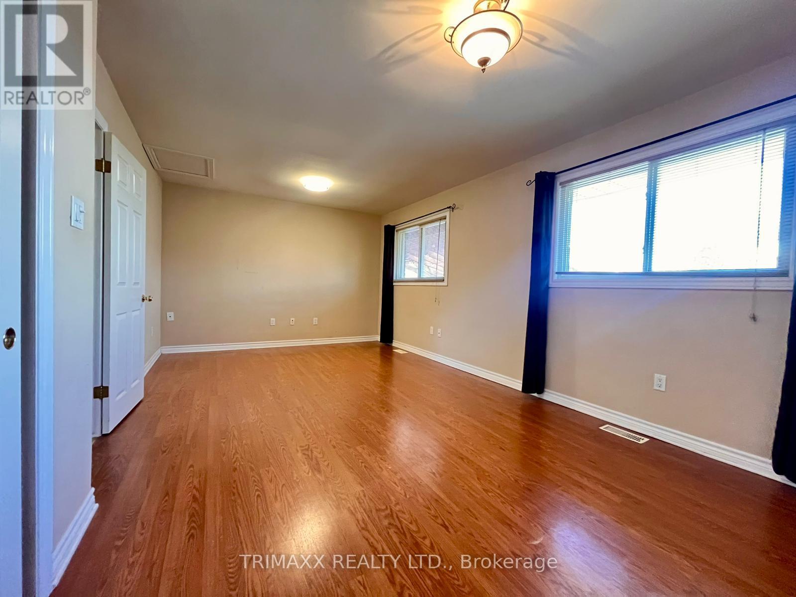 3316 MCLAREN CRESCENT - 16