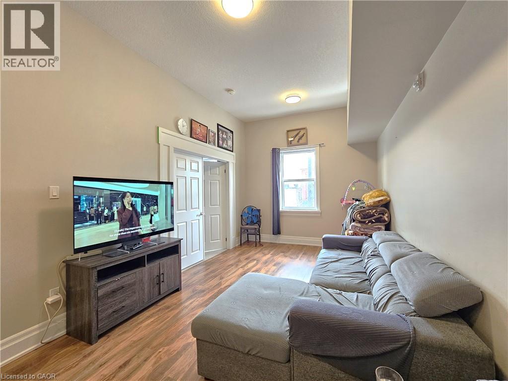 757 KING Street E Unit# 201, Cambridge, Ontario, N3H3N8 — Photo 6
