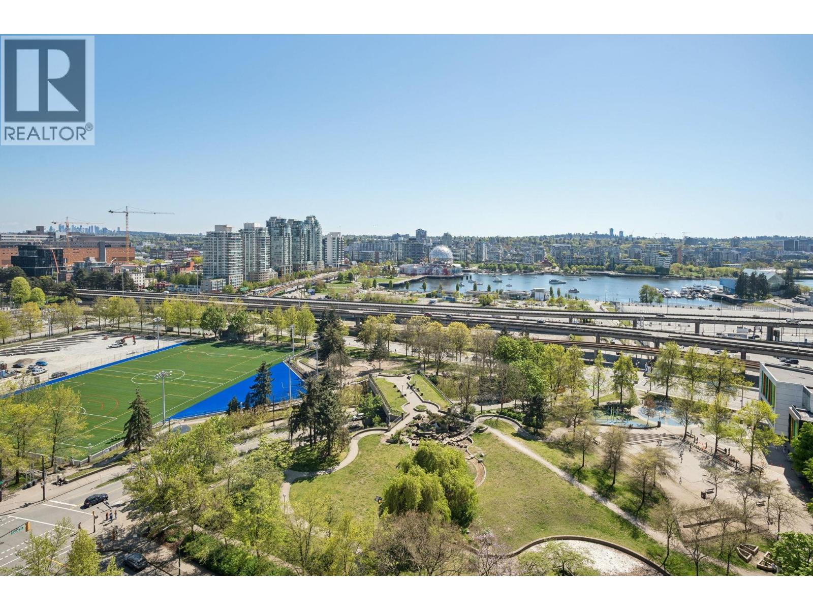 1 Bed, 1 Bath House for Sale in Vancouver – 2201 550 TAYLOR STREET, Vancouver - Image 15