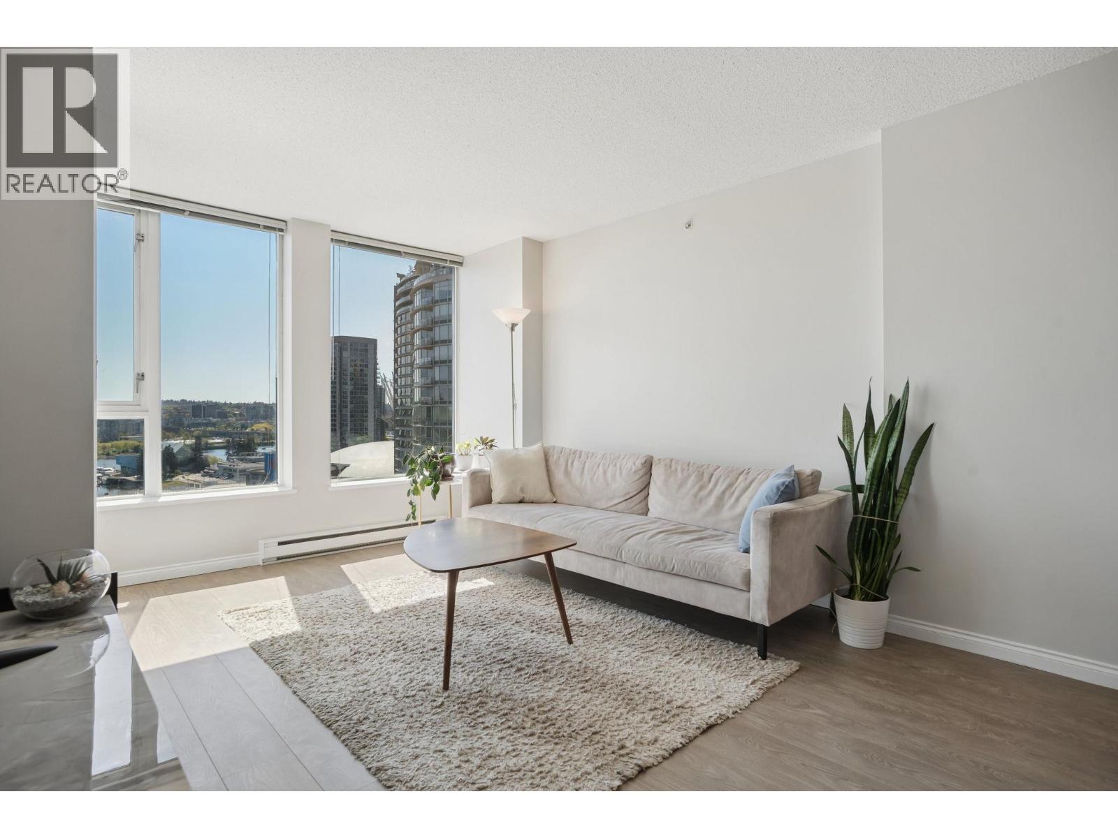 1 Bed, 1 Bath House for Sale in Vancouver – 2201 550 TAYLOR STREET, Vancouver - Image 13