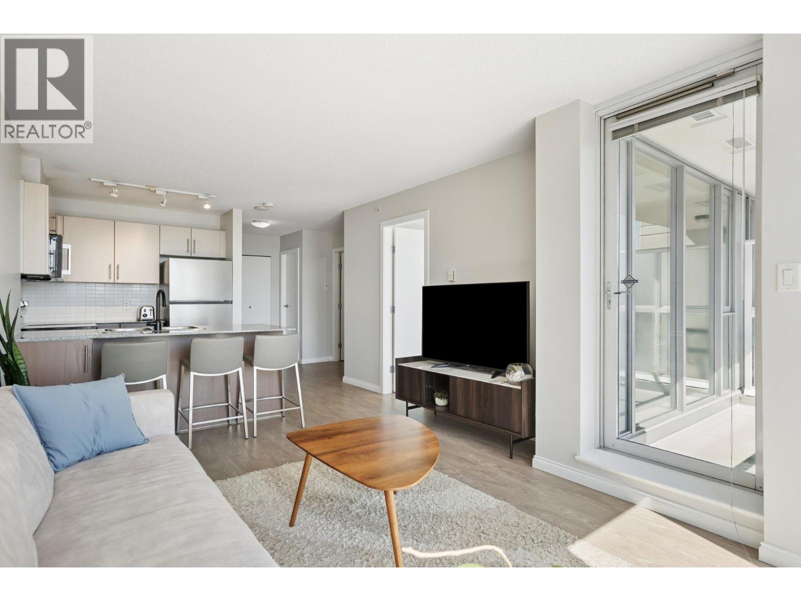 1 Bed, 1 Bath House for Sale in Vancouver – 2201 550 TAYLOR STREET, Vancouver - Image 9