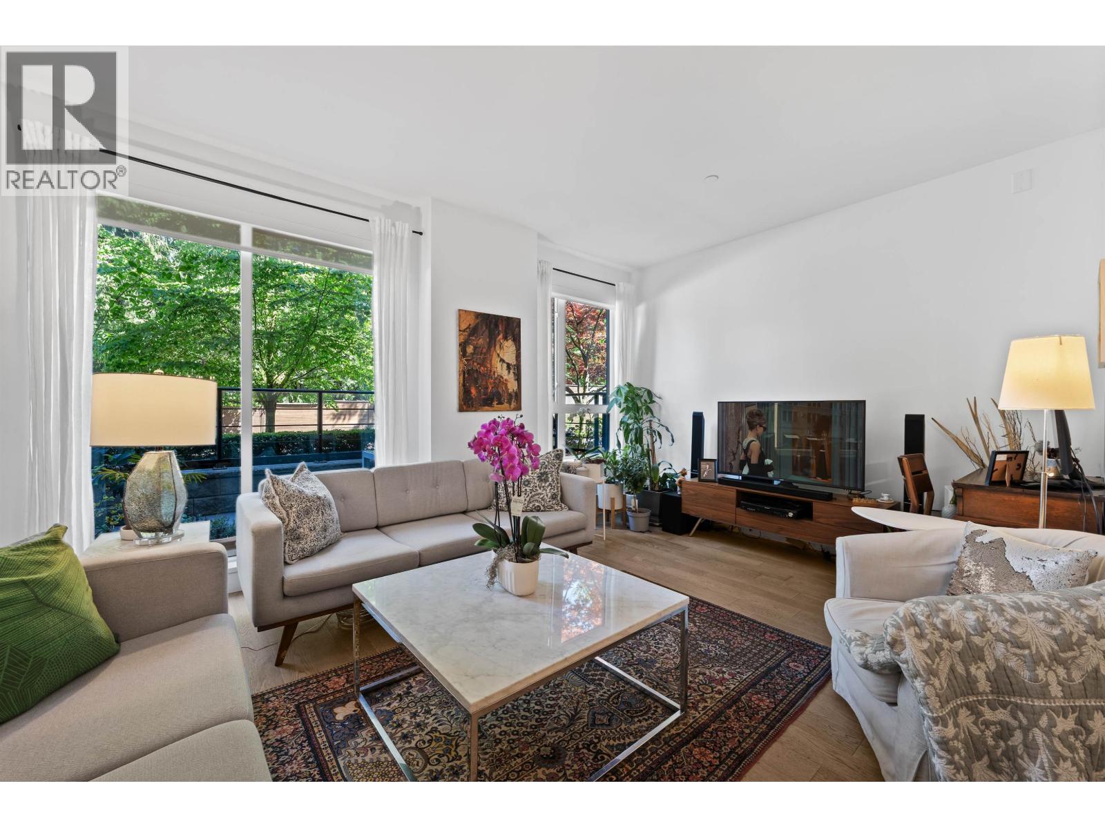 103 1055 RIDGEWOOD DRIVE — photo 2