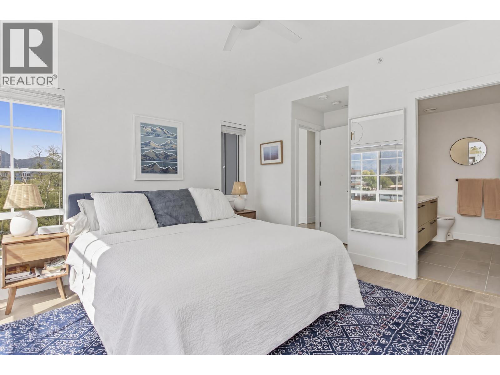 38015 HELM WAY, Squamish