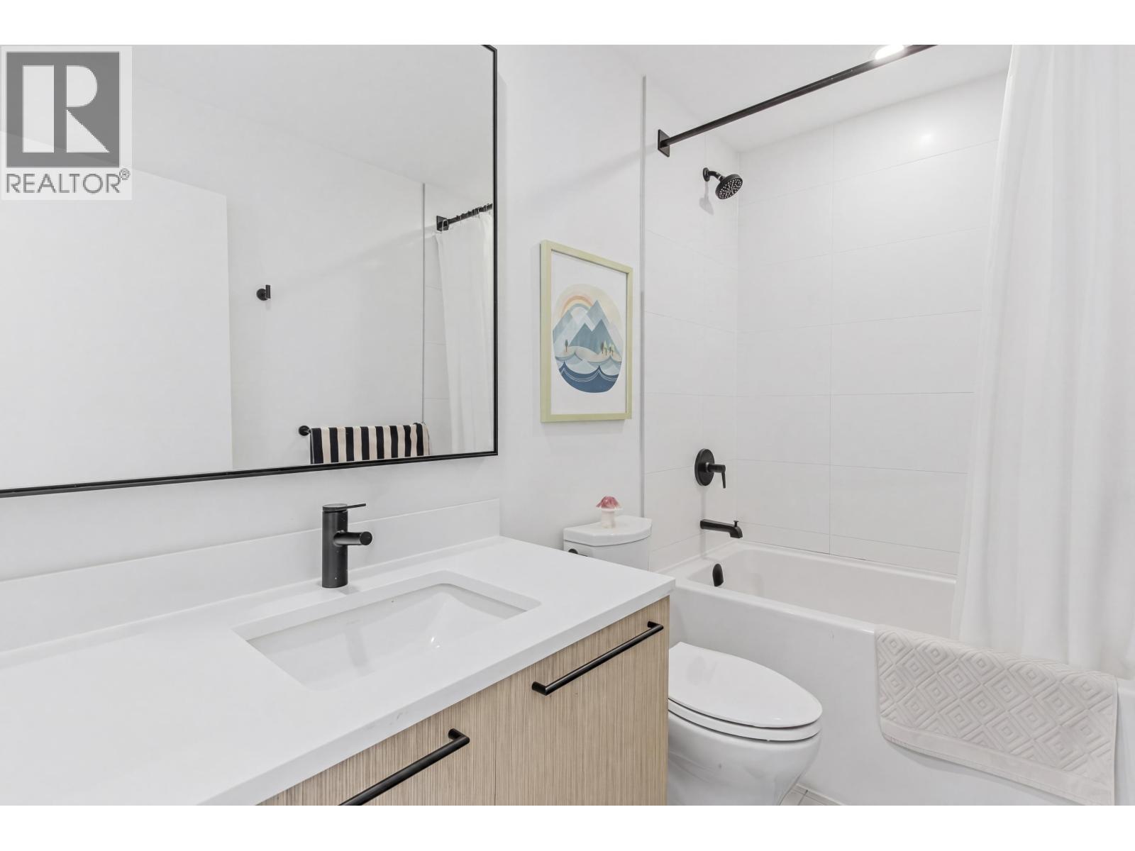 38015 HELM WAY, Squamish