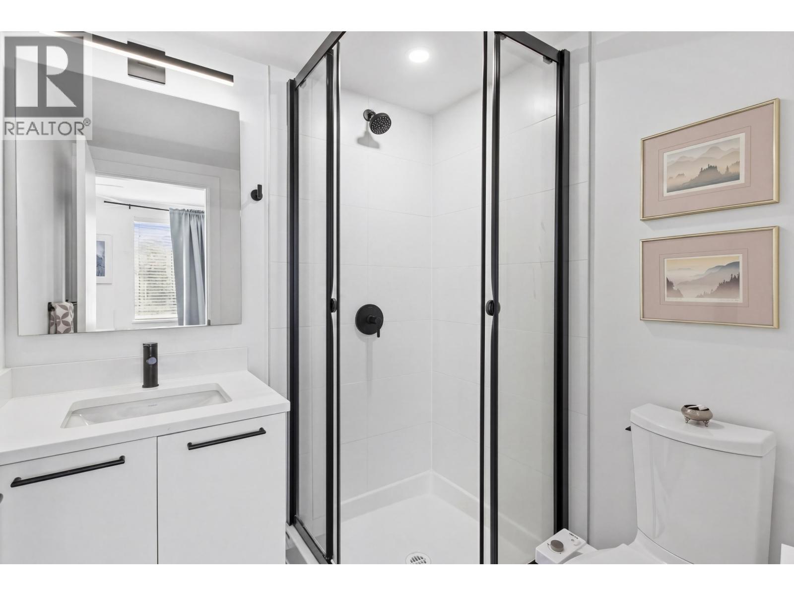 38015 HELM WAY, Squamish