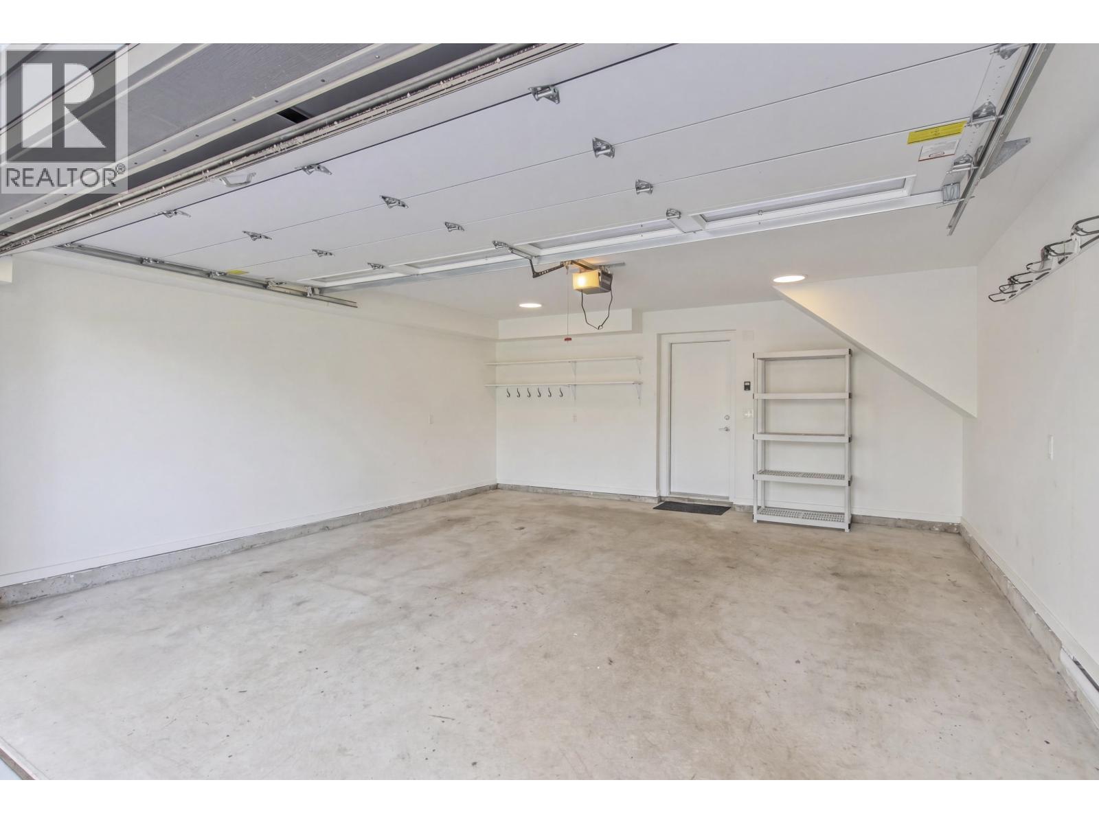 38015 HELM WAY, Squamish