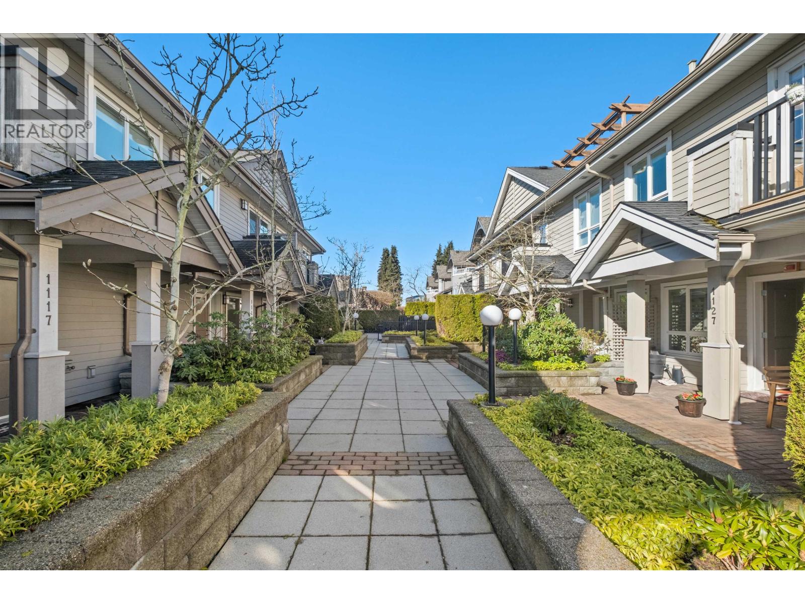 1127 ST. ANDREWS AVENUE, North Vancouver