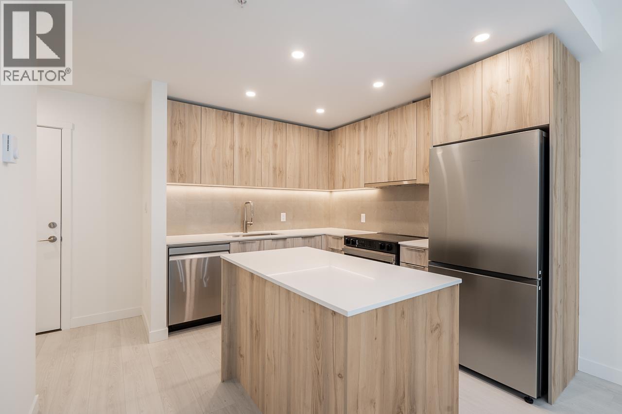 412 3596 MALSUM DRIVE, North Vancouver