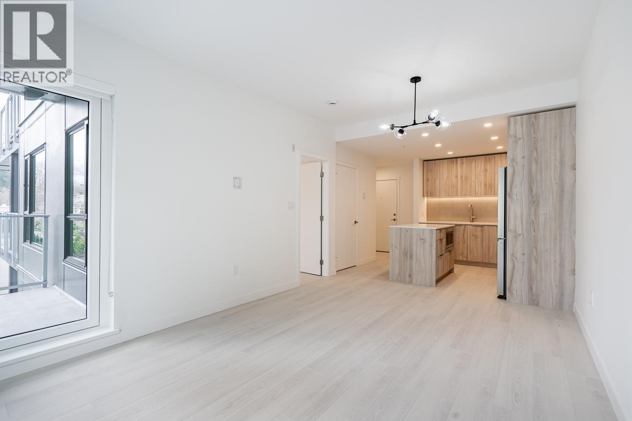 412 3596 MALSUM DRIVE, North Vancouver