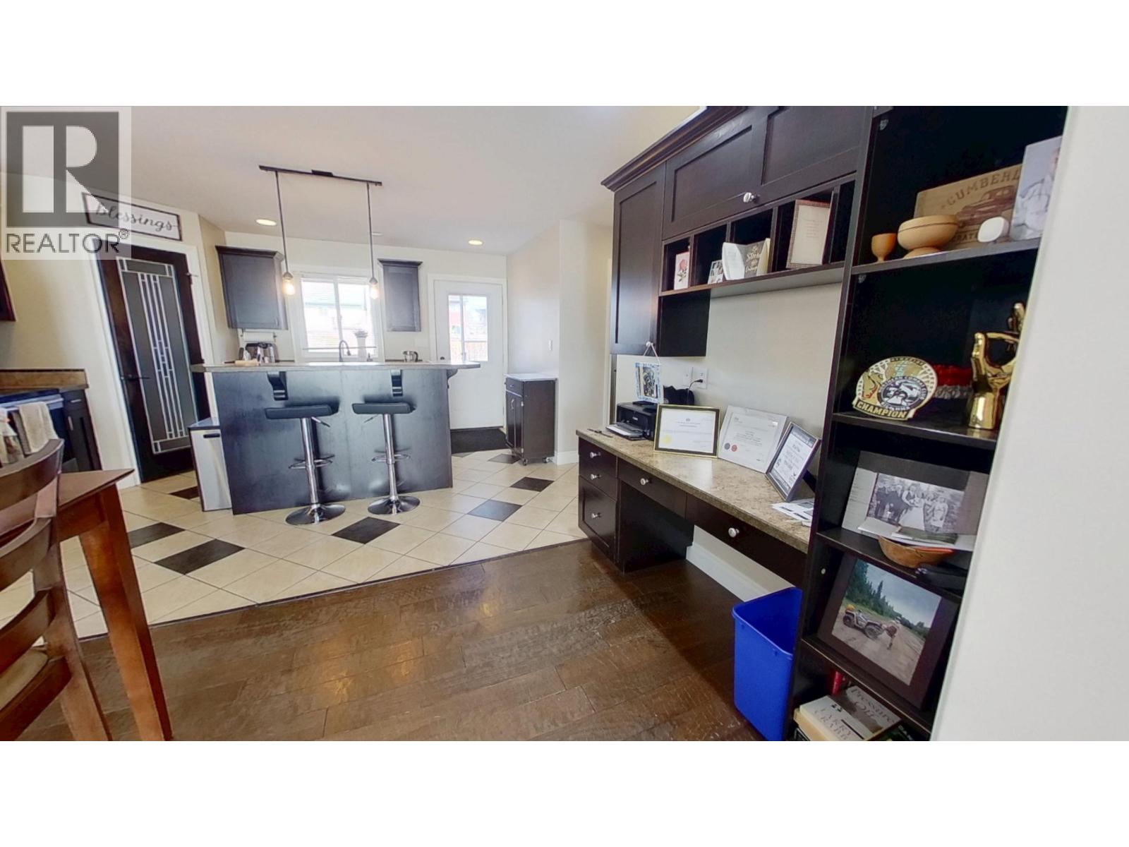 8308 86 AVENUE - 10