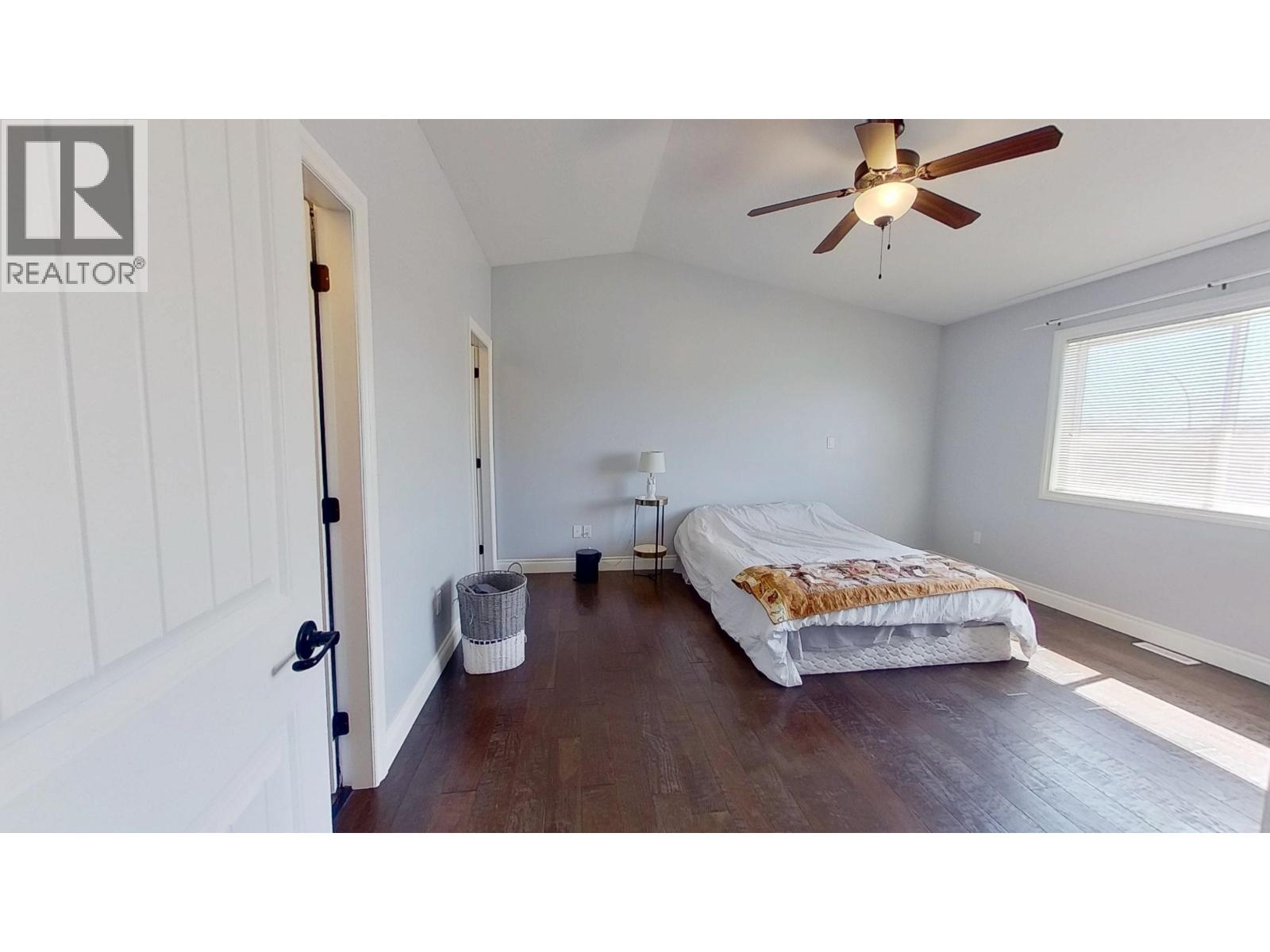 8308 86 AVENUE - 19