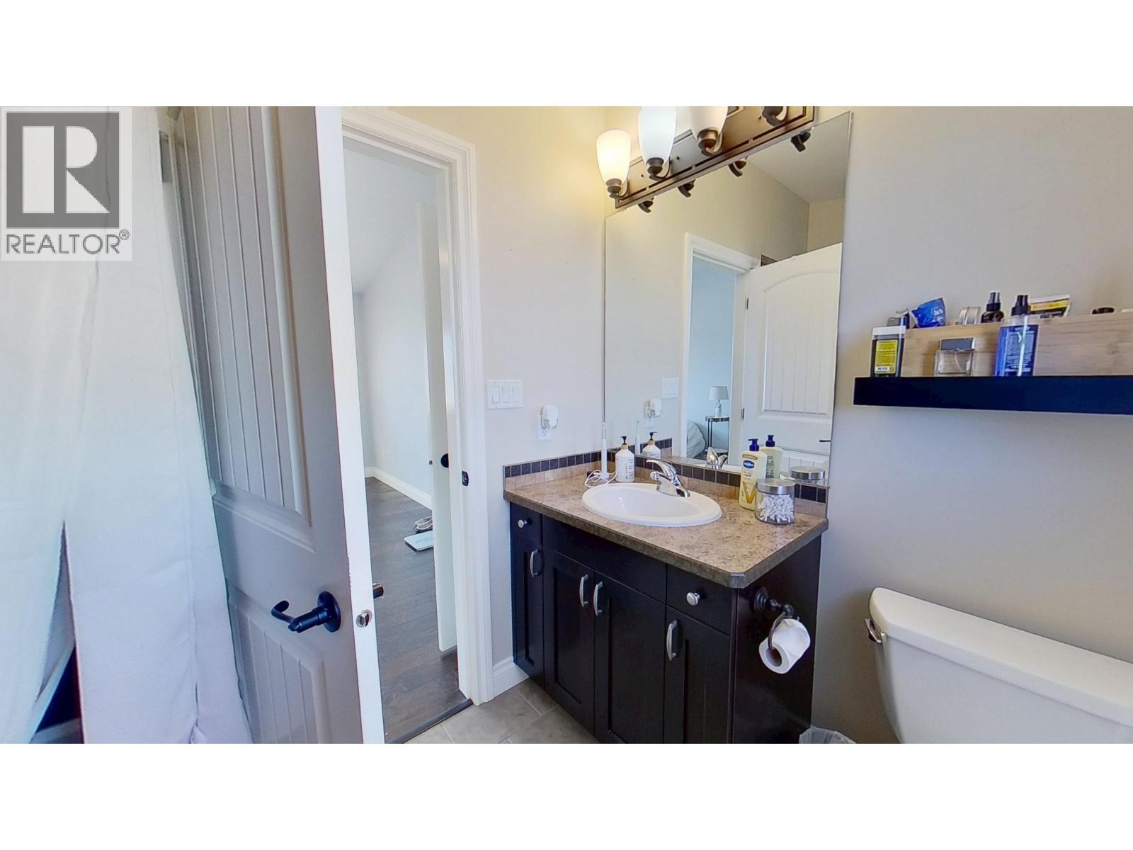 8308 86 AVENUE - 21