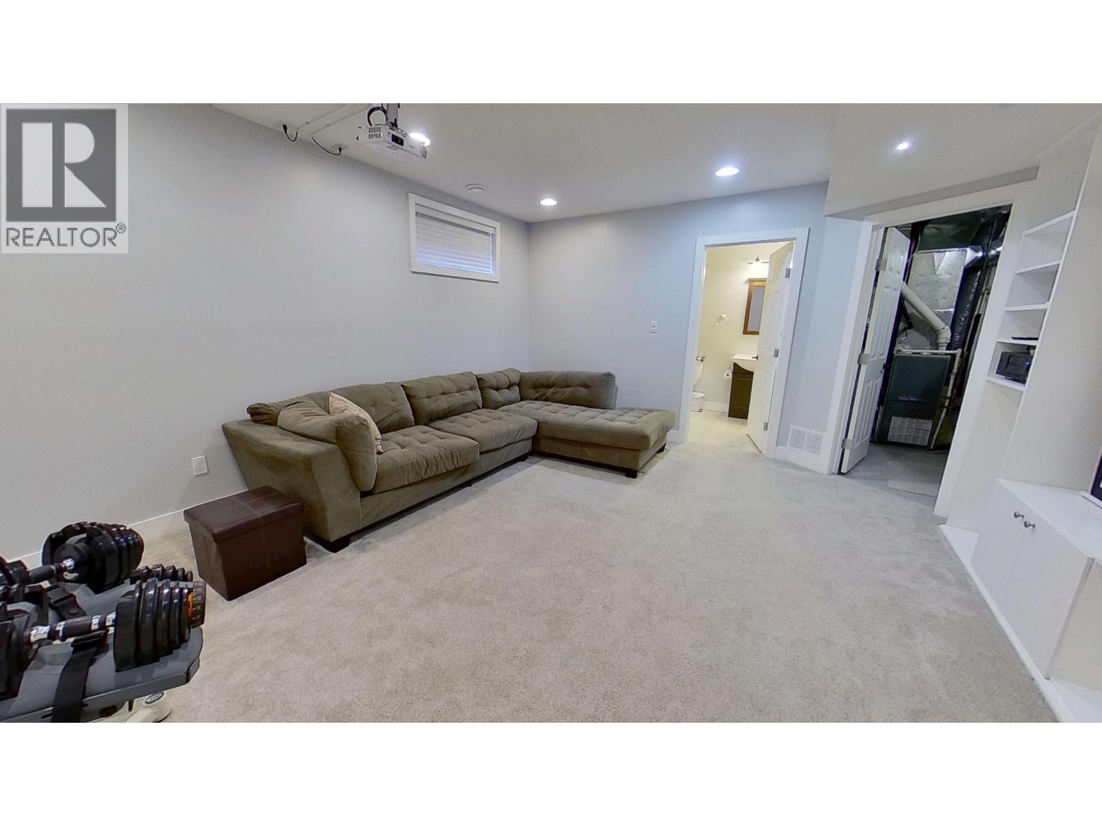 8308 86 AVENUE - 27