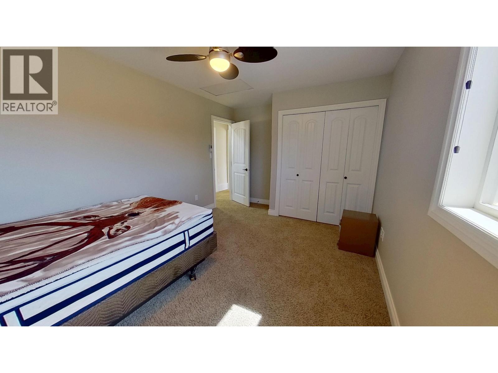 8308 86 AVENUE - 23