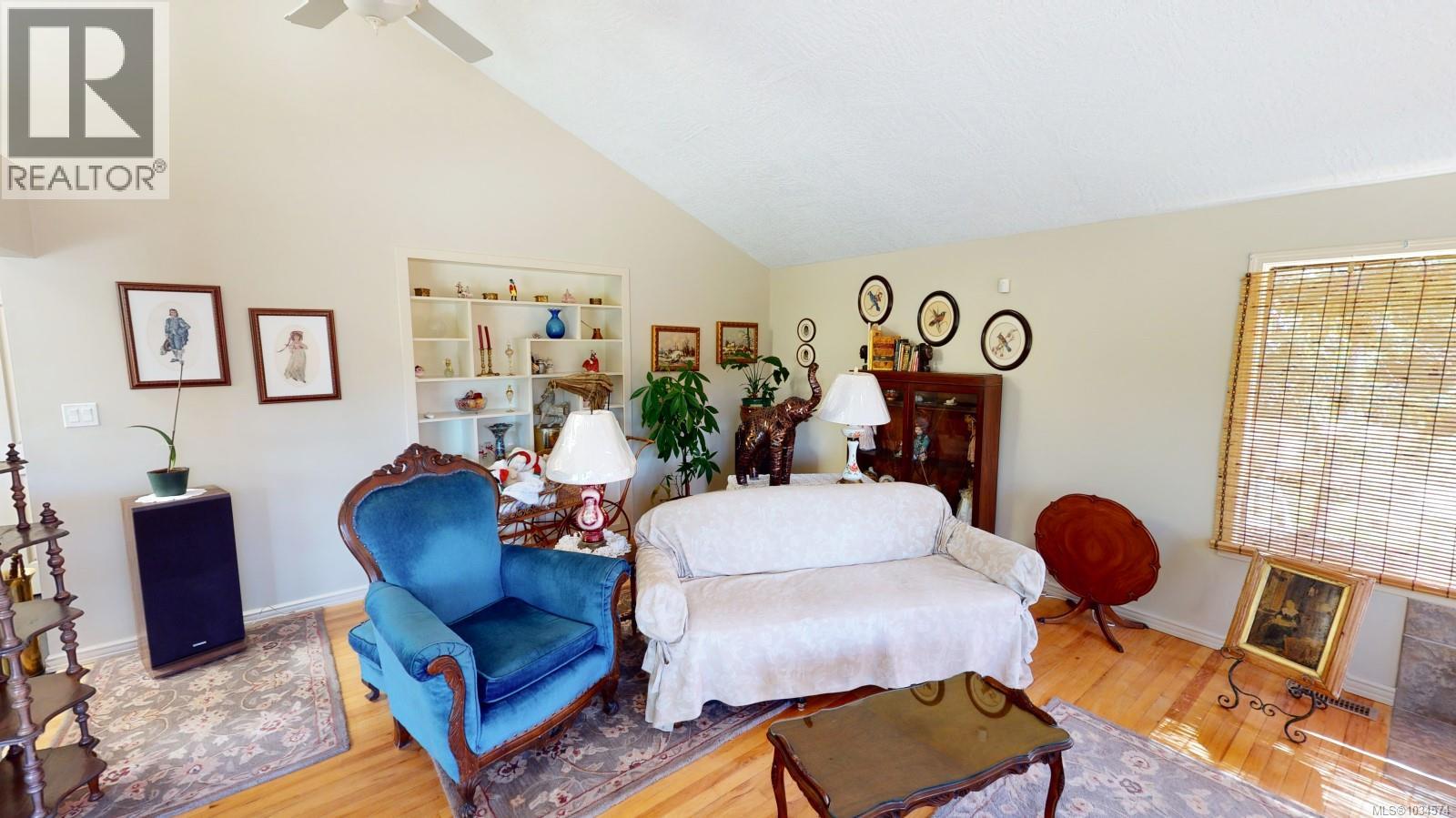 9871 Youbou Rd - 6
