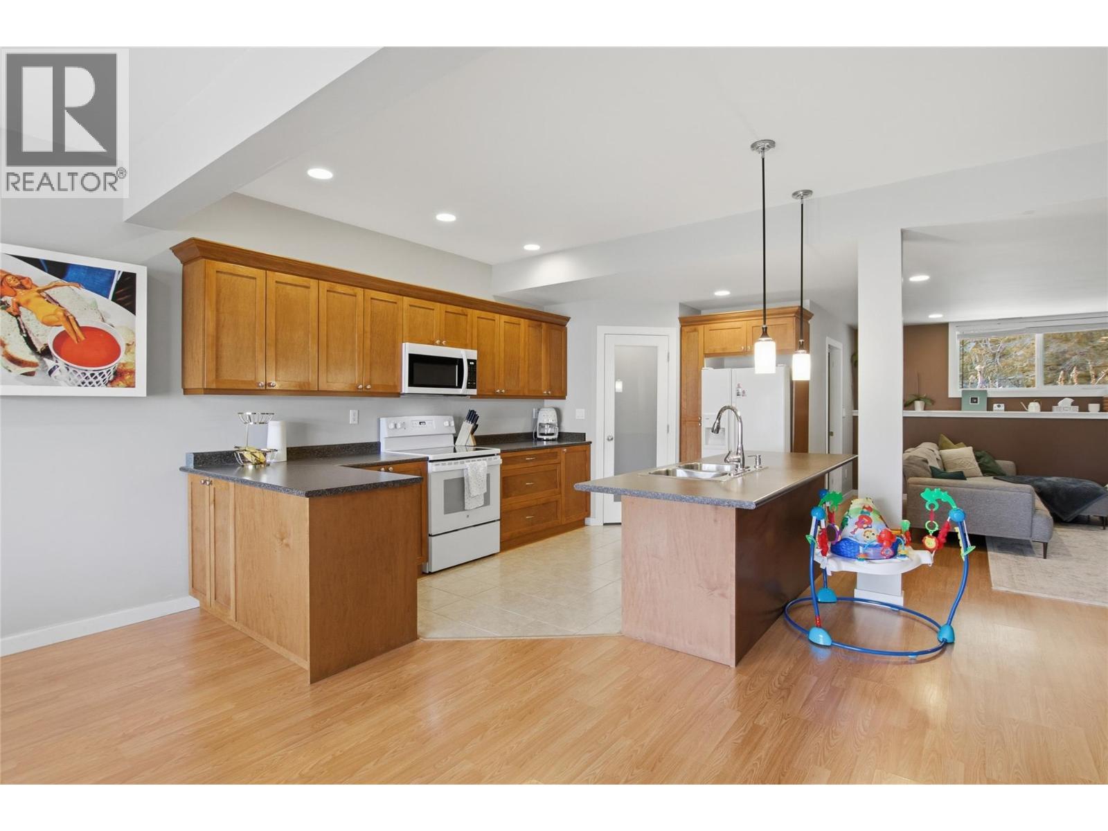 4732 Uplands Drive, Kamloops