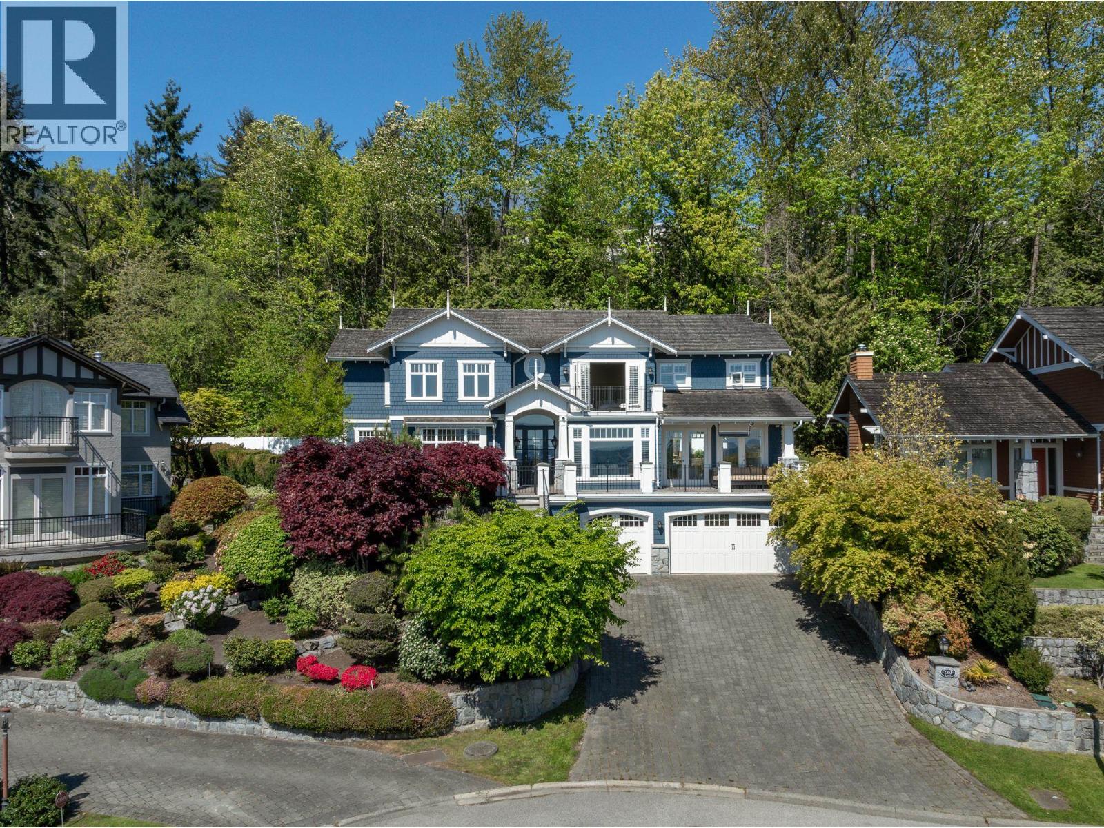 2353 ORCHARD LANE, West Vancouver