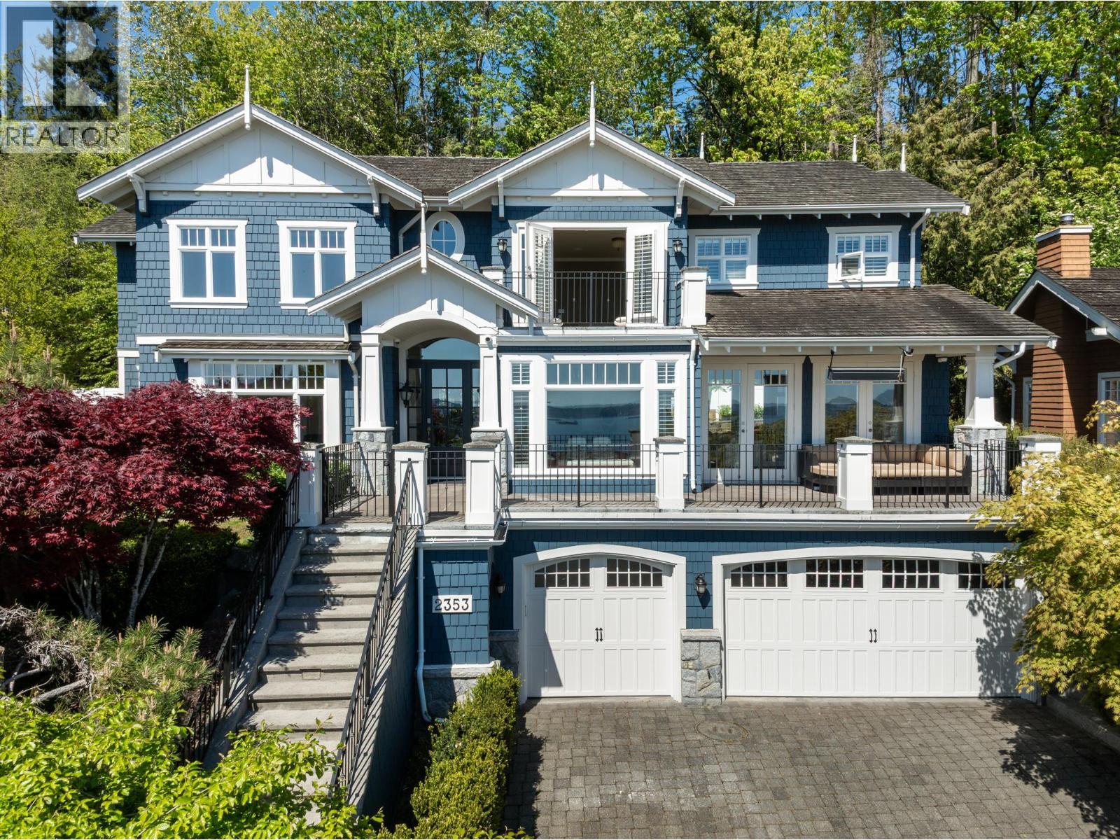 2353 ORCHARD LANE, West Vancouver
