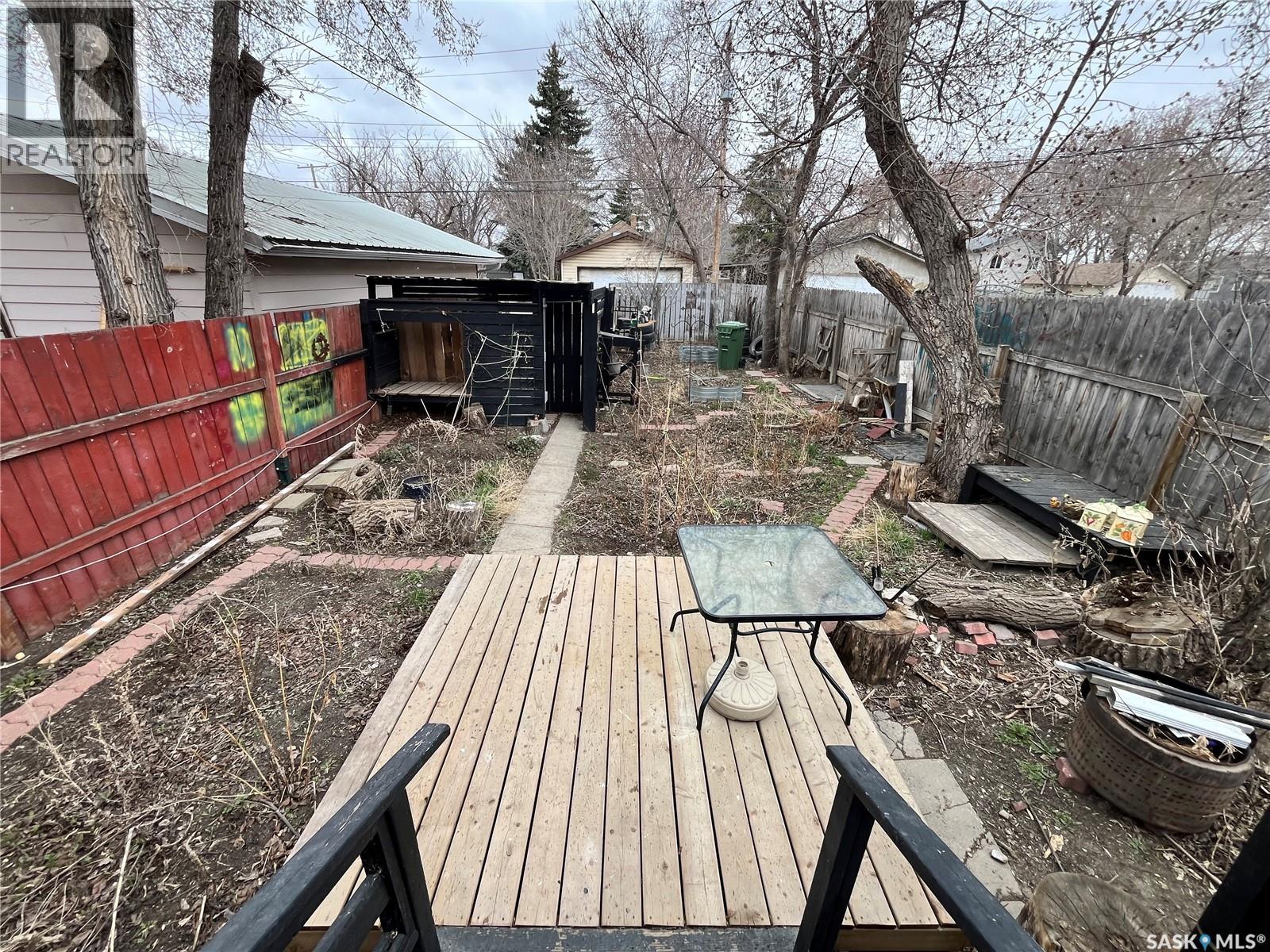 1166 RETALLACK STREET - 17