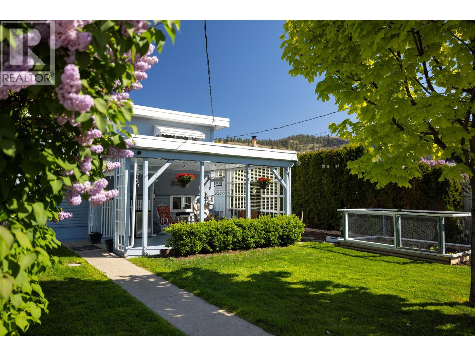661 Bay Avenue - 2