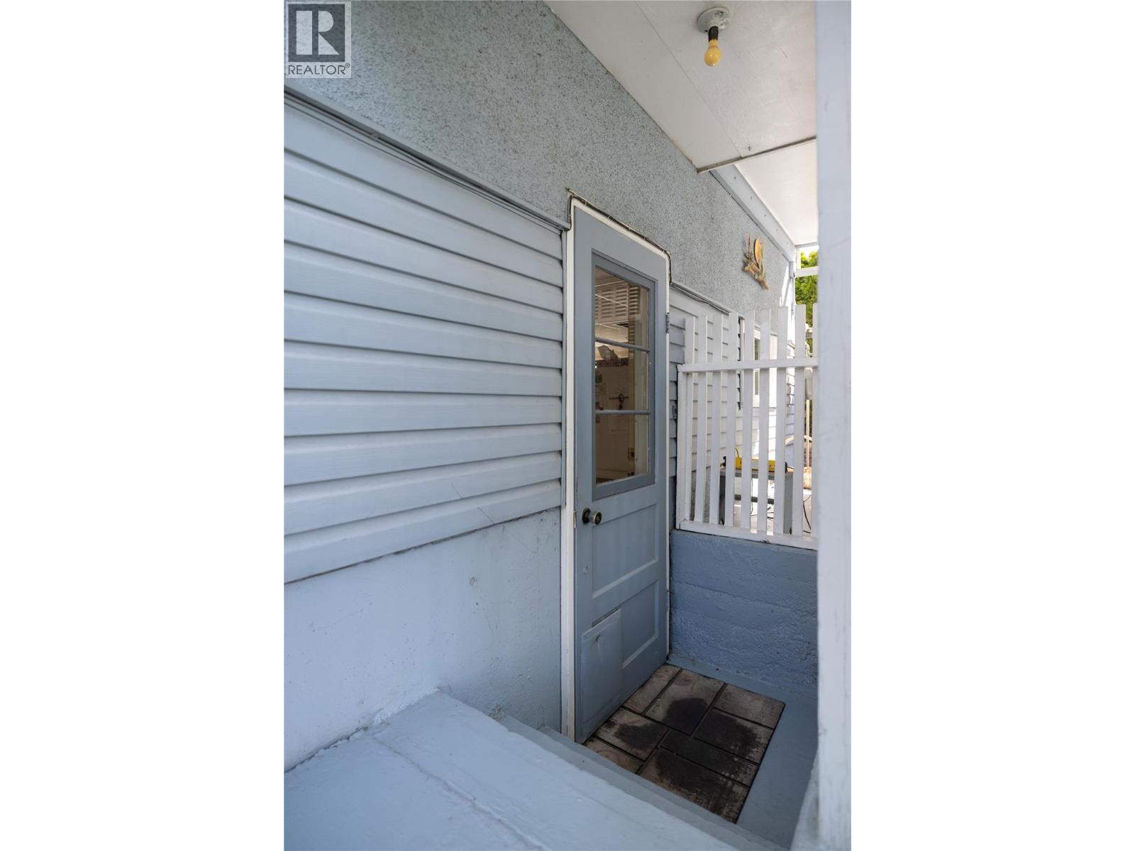 661 Bay Avenue, Kelowna