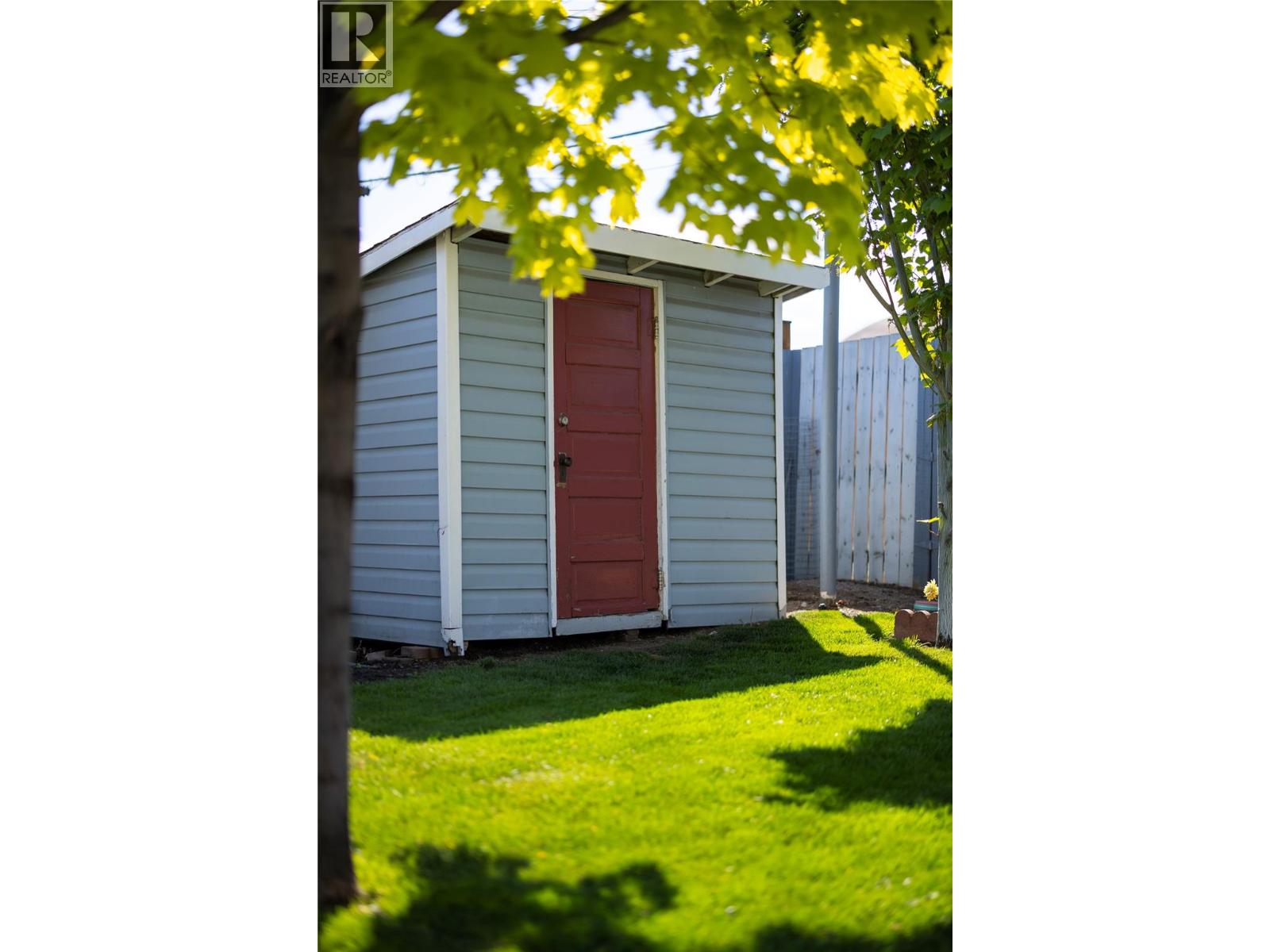 661 Bay Avenue, Kelowna