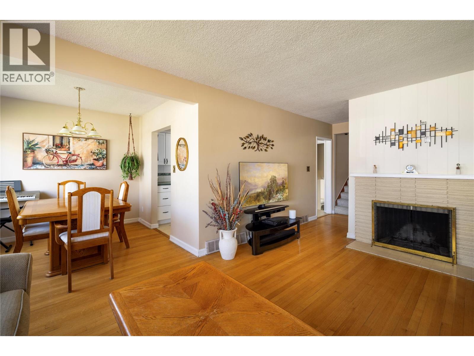 661 Bay Avenue, Kelowna