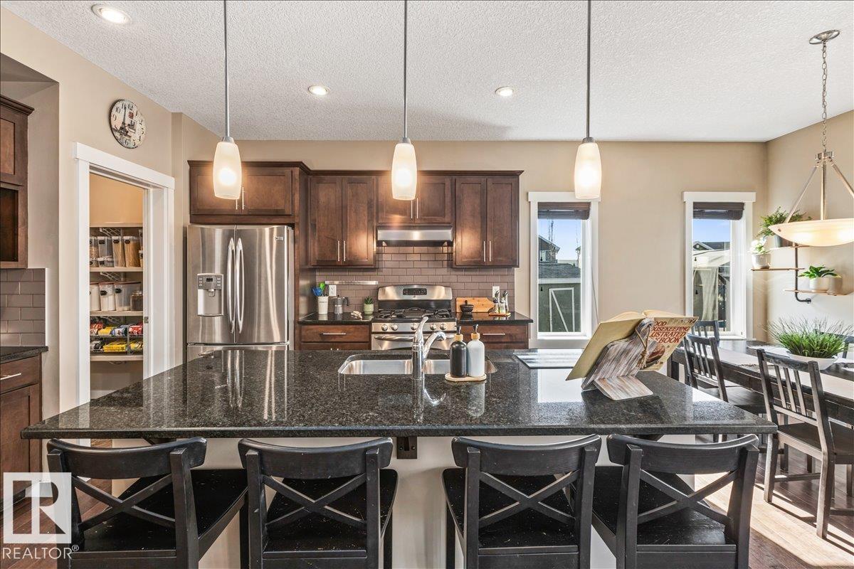 2108 77 ST SW, Edmonton