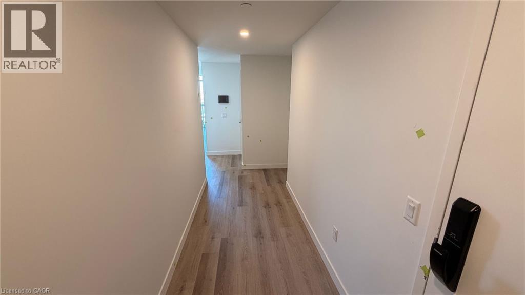 461 GREEN Road Unit# 920, Hamilton, Ontario, L8E0L5 — Photo 2