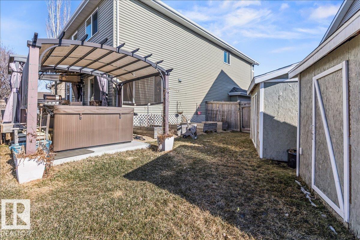 2108 77 ST SW, Edmonton