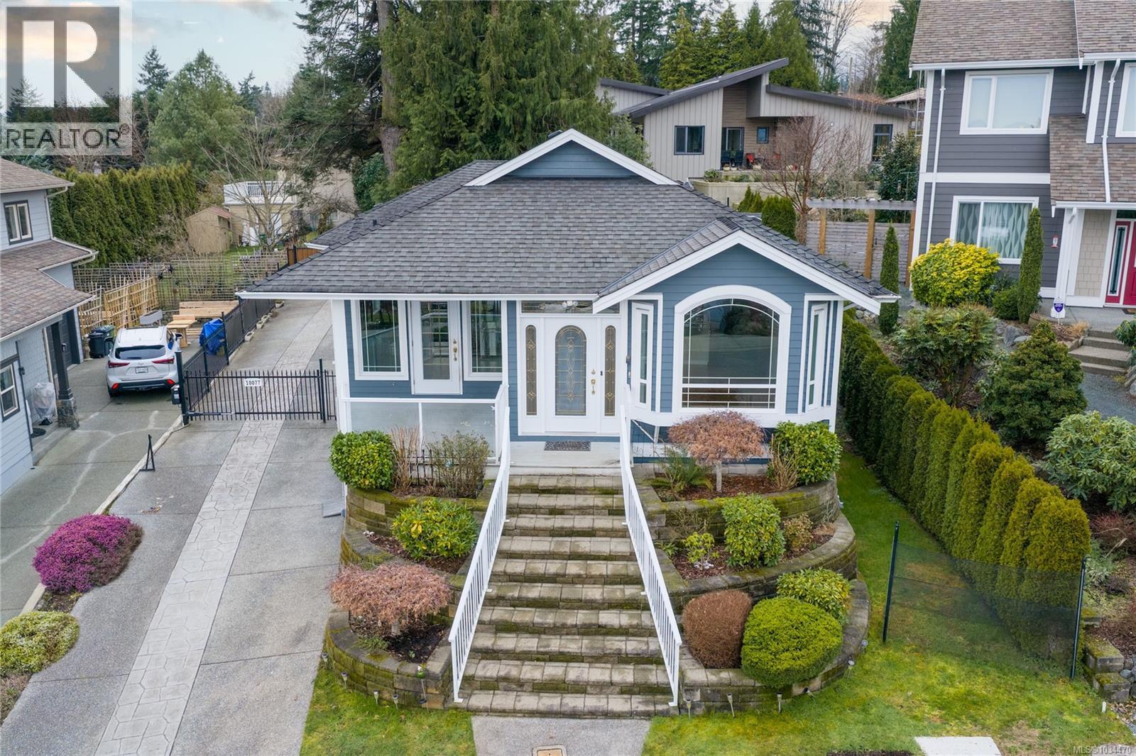 10077 Island View Close - 46